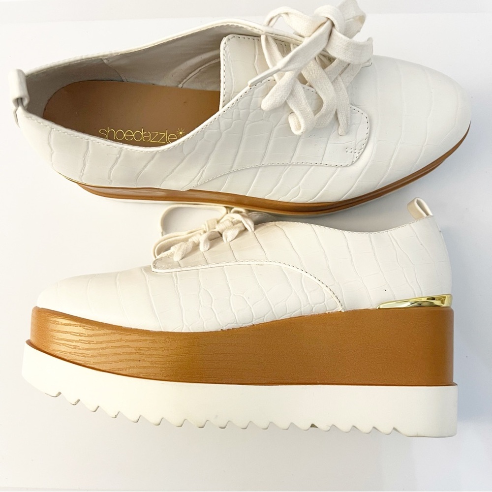 🤍Shoe Dazzle Women's White Platform Sneakers Oxfords - Picture 5 of 9